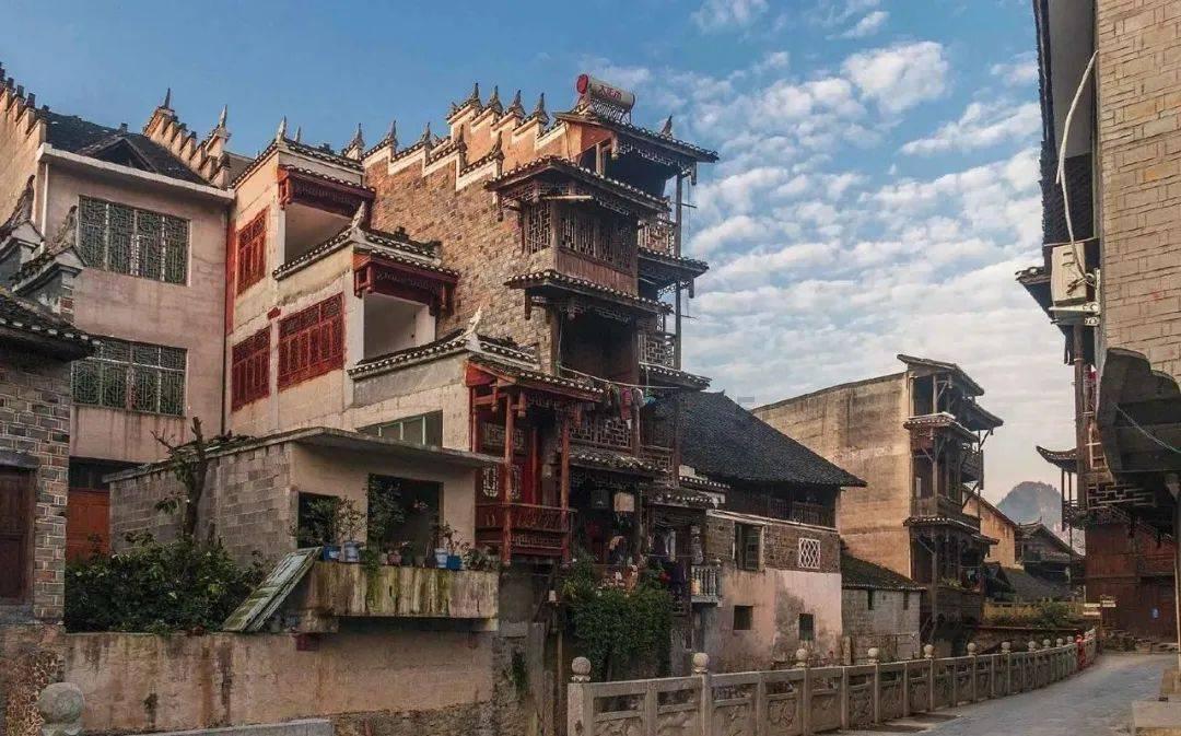 为什么有人说巩俐的审美和国际接轨？游戏画面